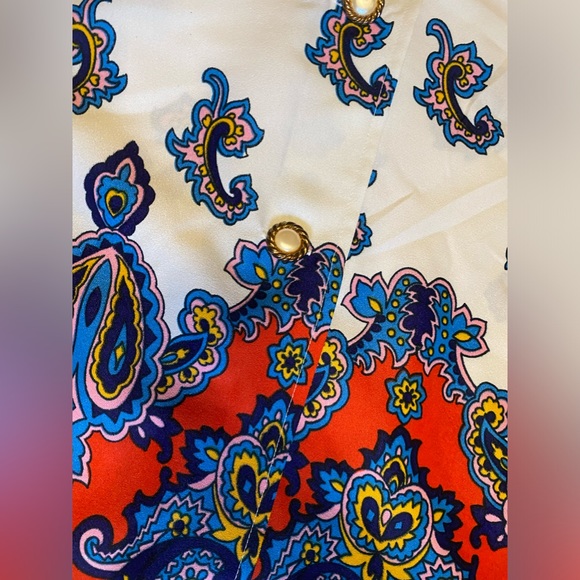 Abstract 1960s inspired dress - Picture 7 of 16